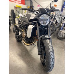 Husqvarna 801 Svartpilen occasion garantie.